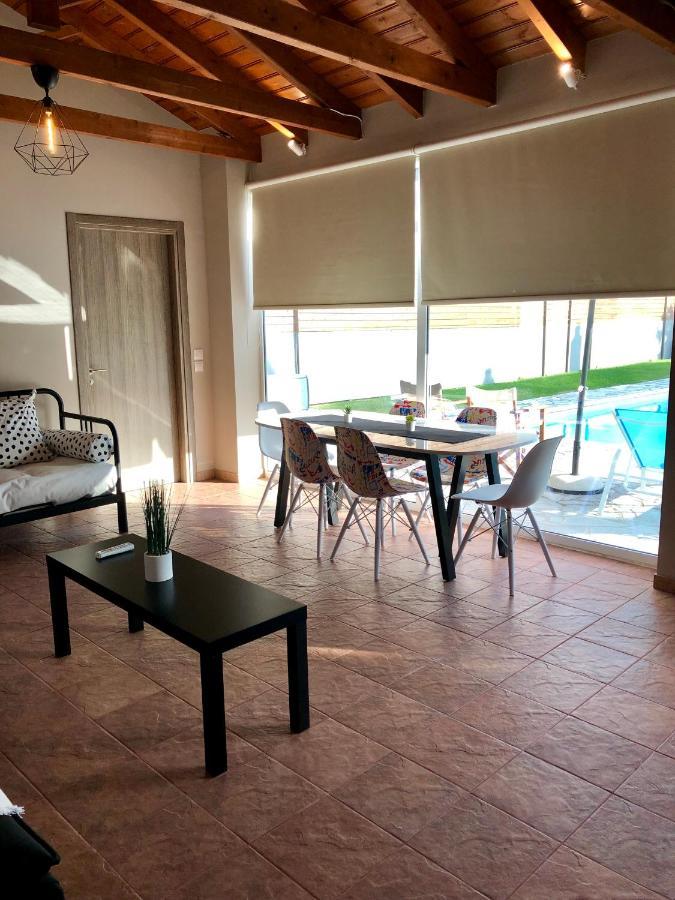 فيلا Sunlit Pool House Posidhonía المظهر الخارجي الصورة