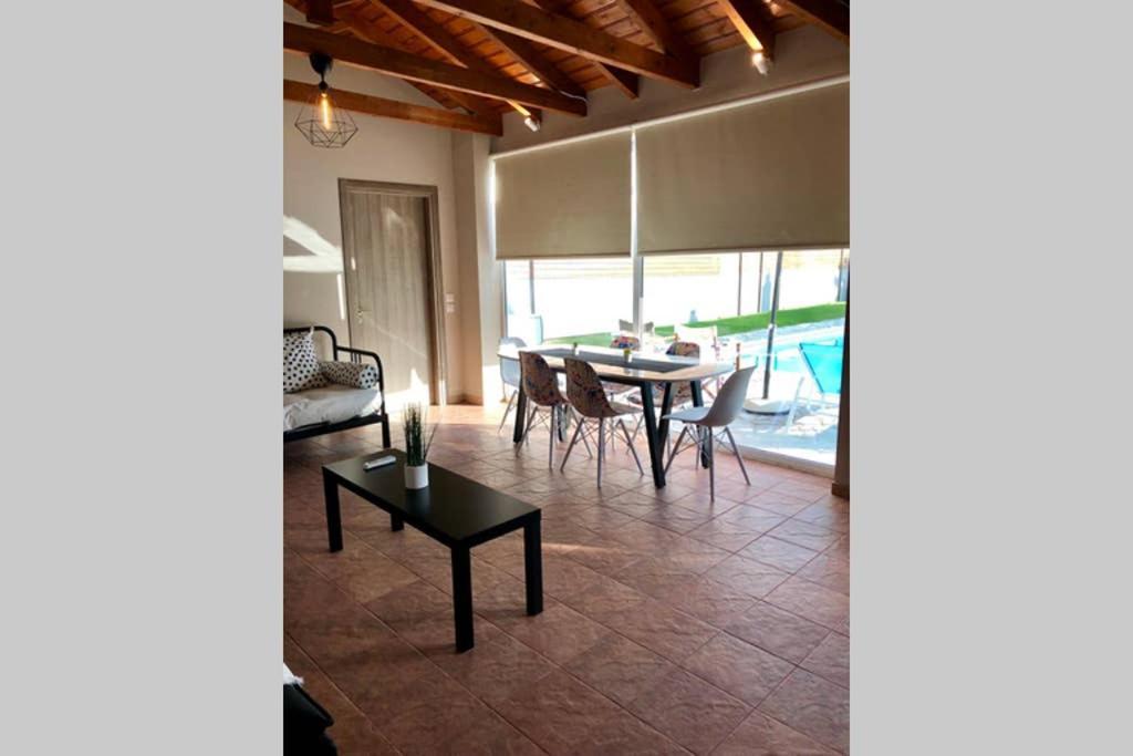 فيلا Sunlit Pool House Posidhonía المظهر الخارجي الصورة