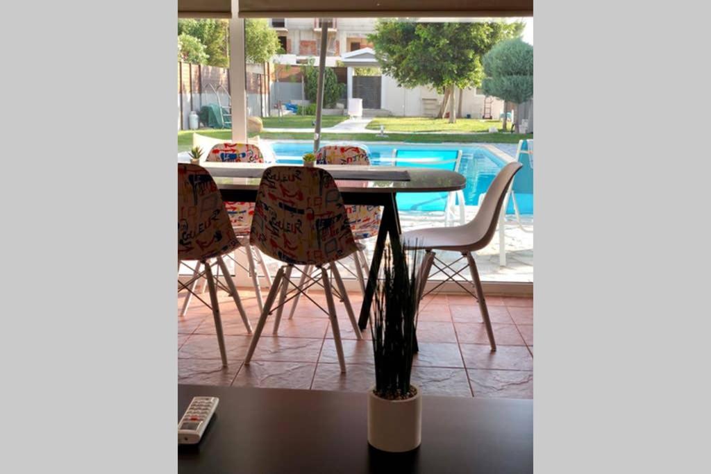 فيلا Sunlit Pool House Posidhonía المظهر الخارجي الصورة