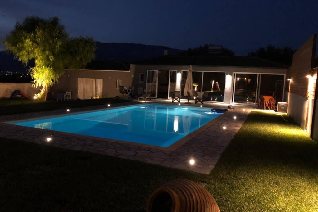 فيلا Sunlit Pool House Posidhonía المظهر الخارجي الصورة