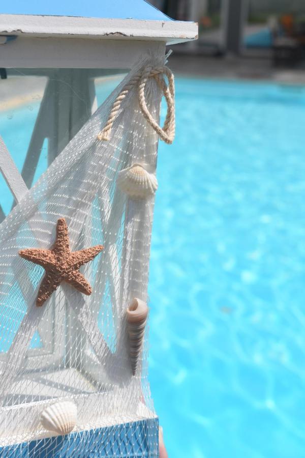 فيلا Sunlit Pool House Posidhonía المظهر الخارجي الصورة