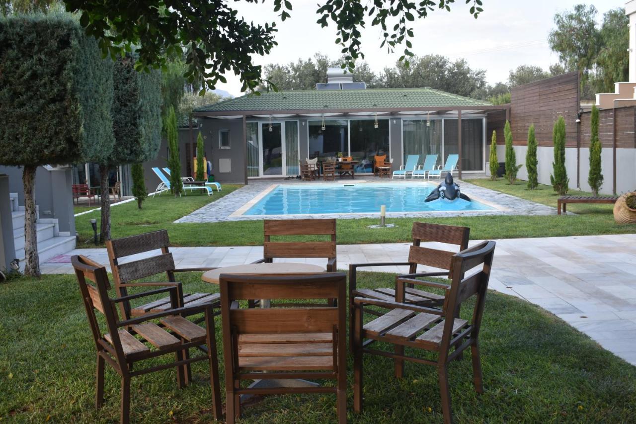 فيلا Sunlit Pool House Posidhonía المظهر الخارجي الصورة